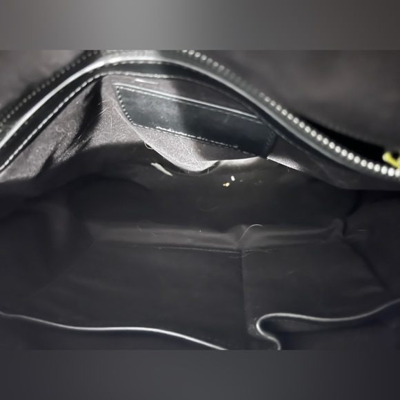 Smooth and Pebbled Leather Alexander Wang Tote - Picture 6 of 6